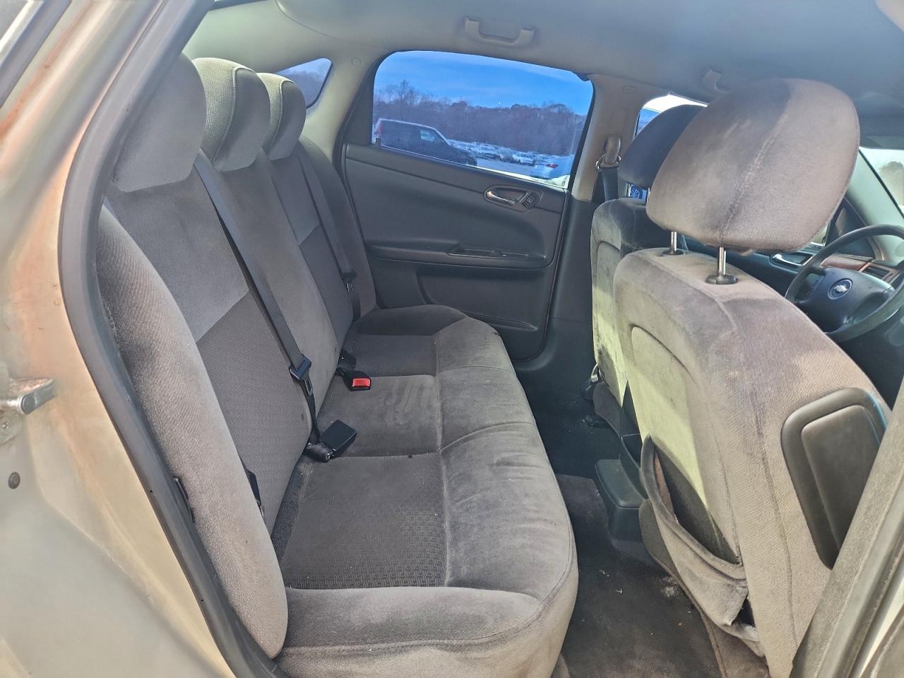 2010 Chevrolet Impala Ls VIN: 2G1WA5EK1A1112478 Lot: 92784765