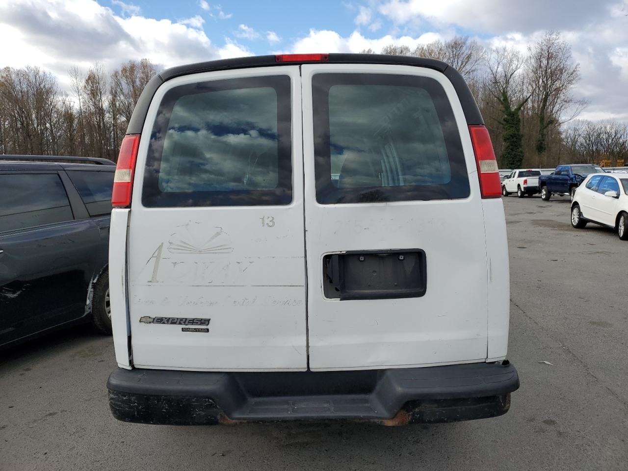 2014 Chevrolet Express G2500 VIN: 1GCWGGCG0E1100897 Lot: 92718485