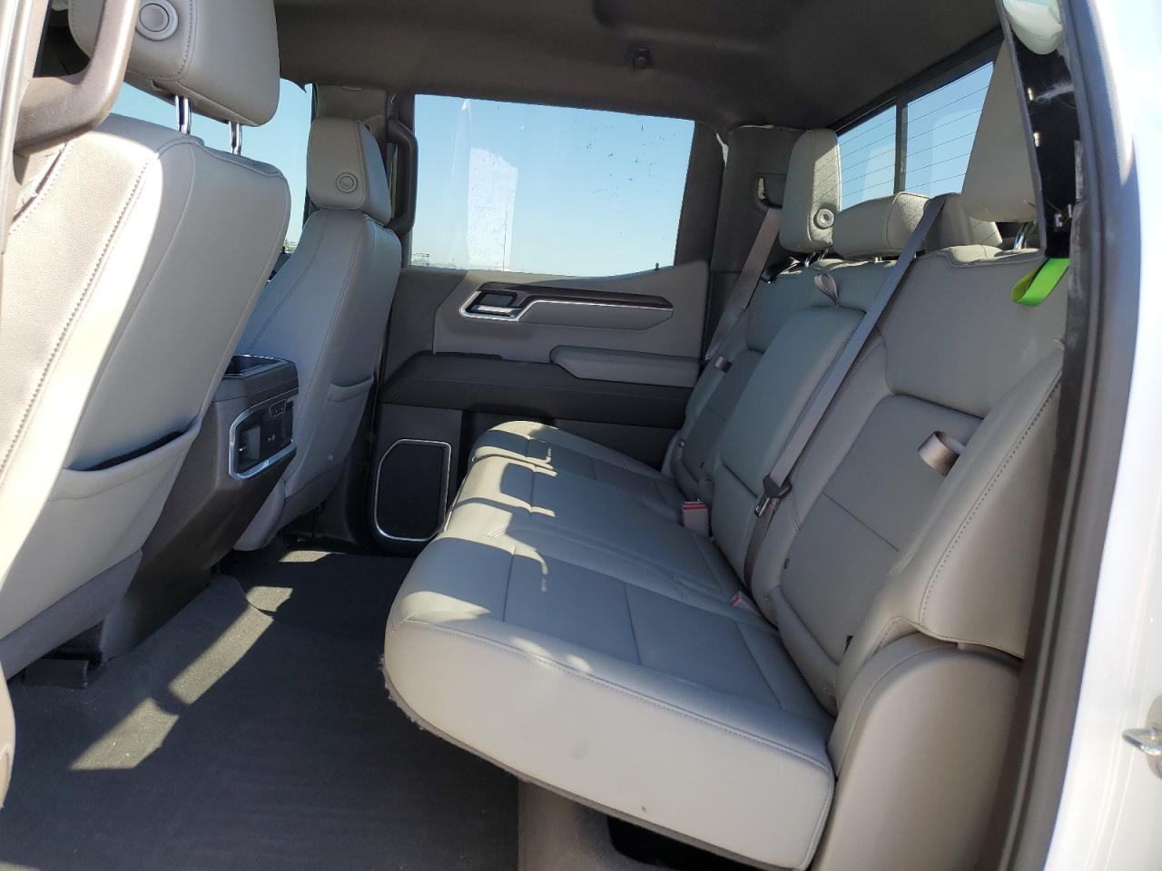 2022 GMC Sierra K1500 Slt VIN: 3GTUUDET9NG522659 Lot: 92951745