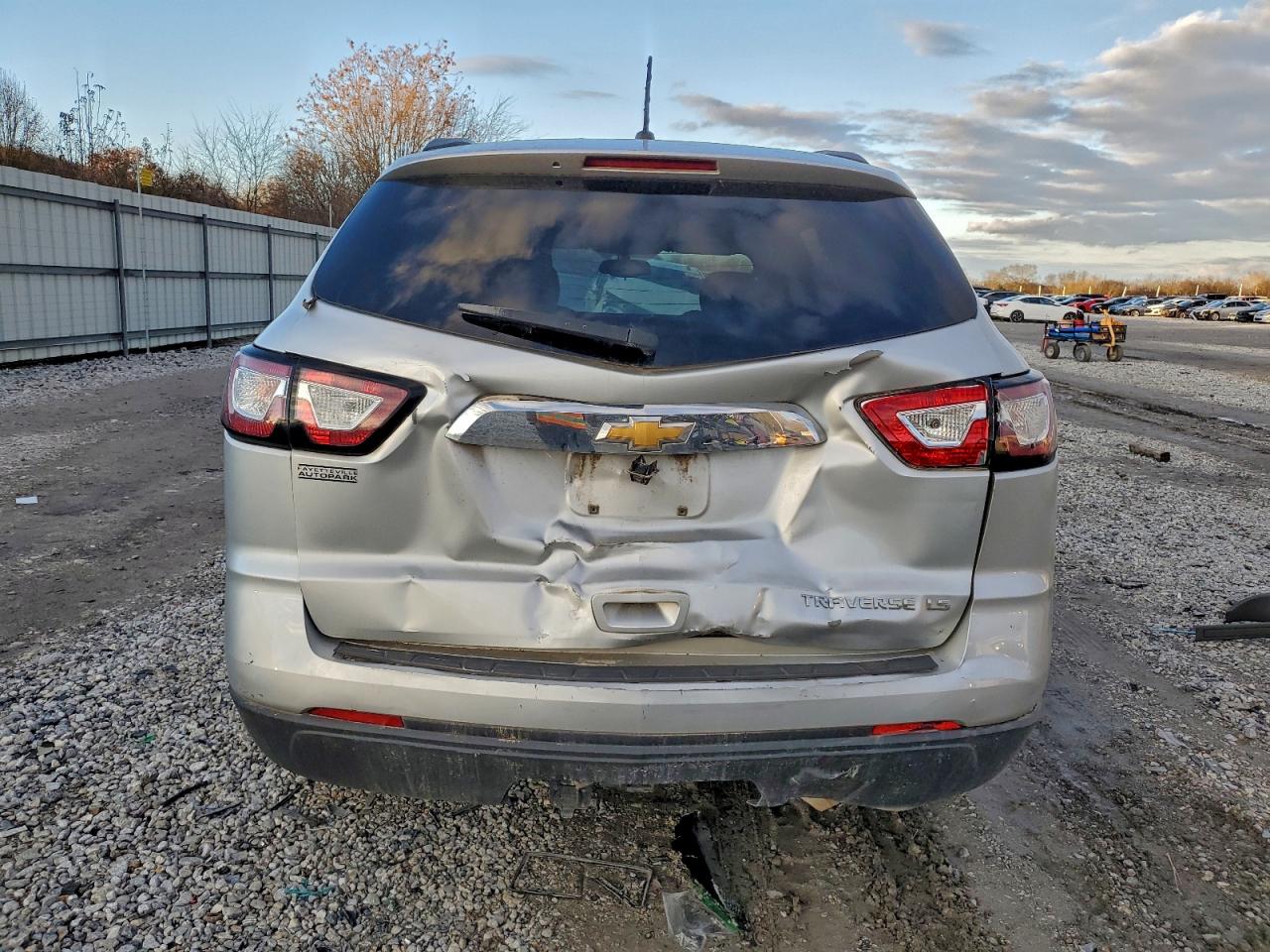 2015 Chevrolet Traverse Ls VIN: 1GNKRFKD3FJ160563 Lot: 94582765
