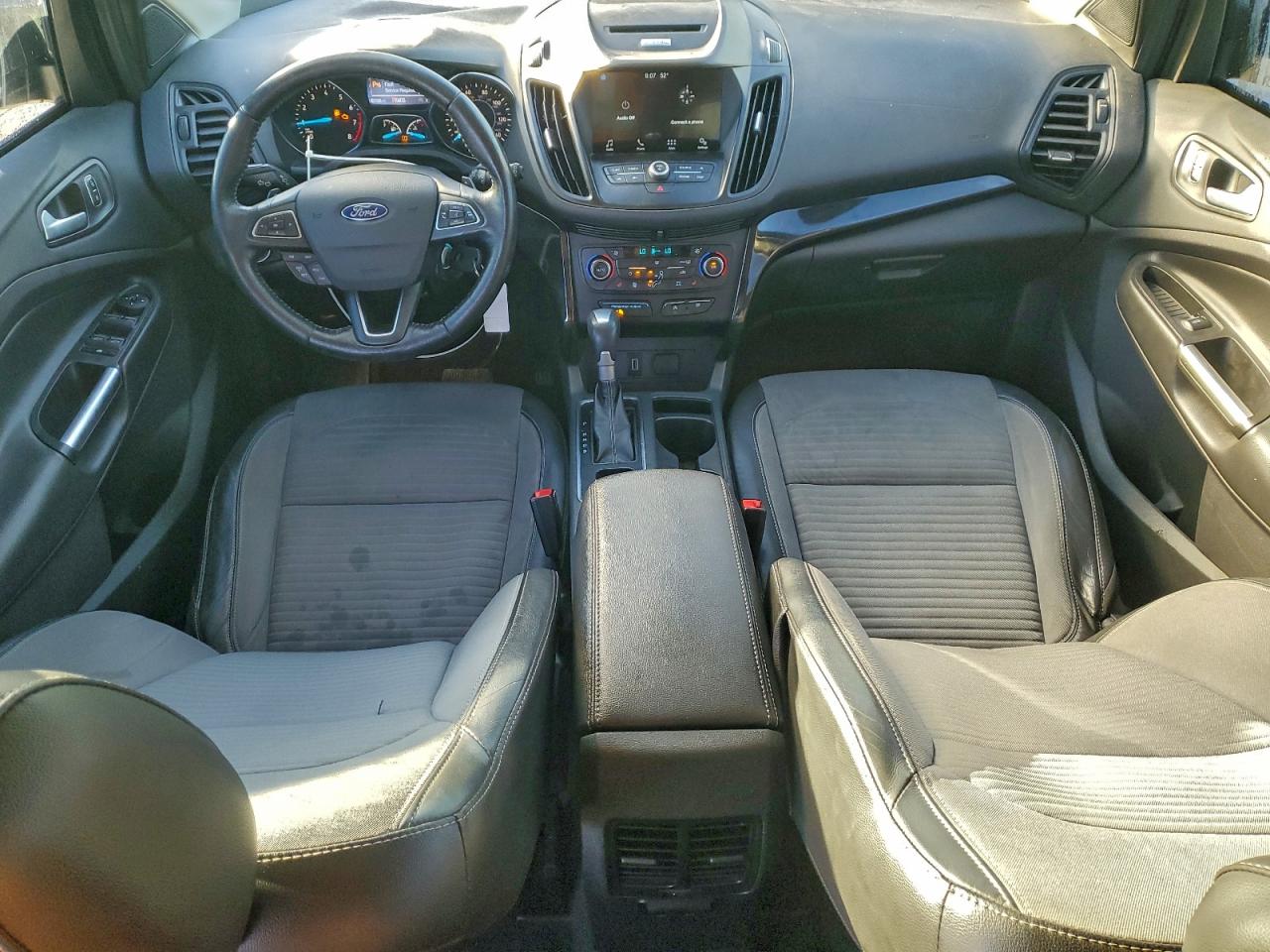 2017 Ford Escape Se VIN: 1FMCU0GD2HUB41825 Lot: 94113975