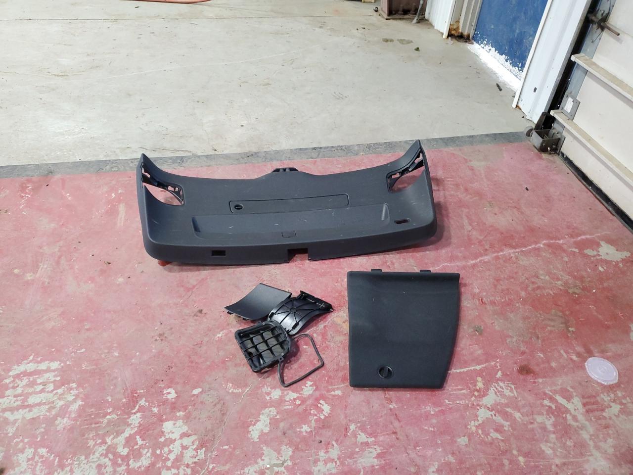 2015 Audi Q5 Premium Plus VIN: WA1LFAFP8FA012965 Lot: 90810845