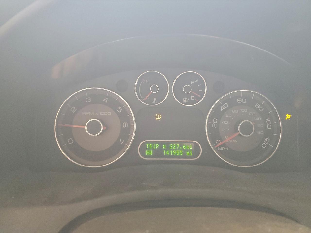 2008 Ford Taurus X Sel VIN: 1FMDK02W08GA04769 Lot: 93845265