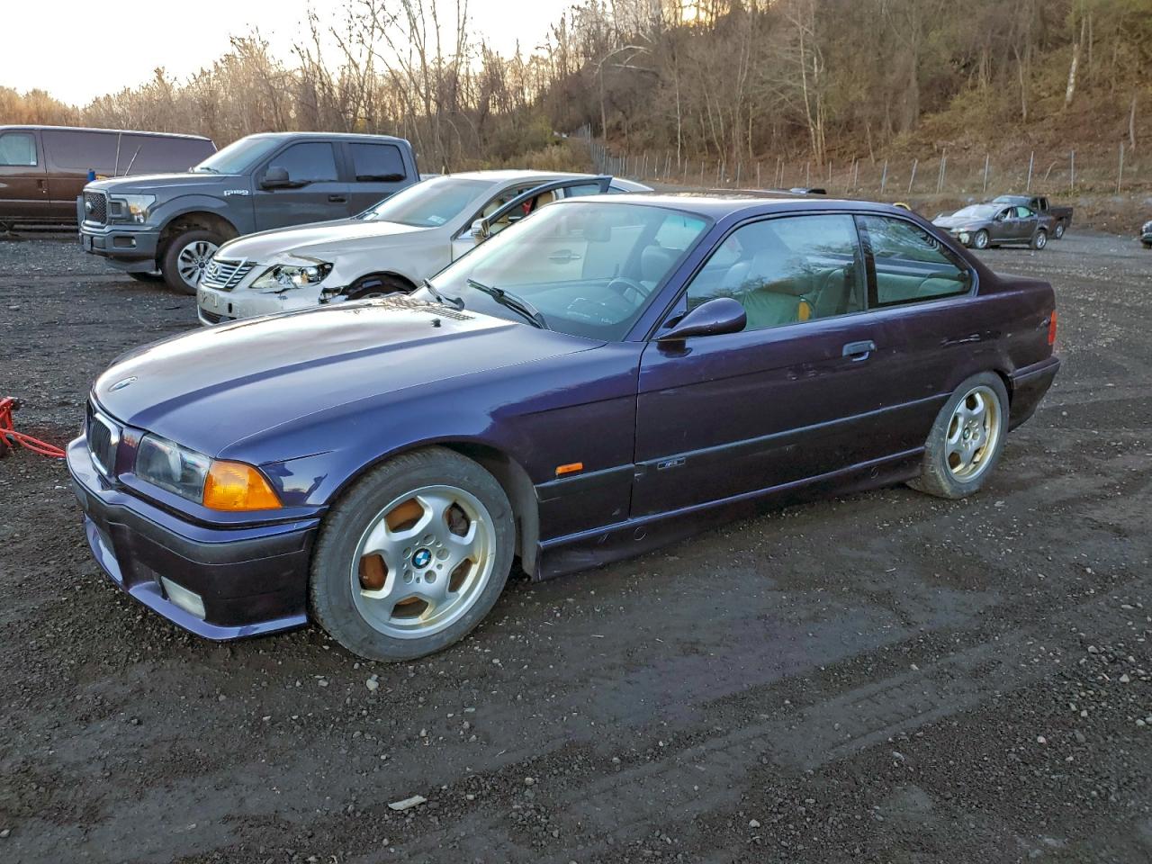 Фото: WBSBG9320VEY74776