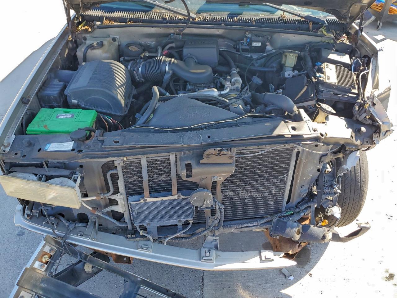 1999 GMC Suburban C1500 VIN: 3GKEC16R7XG544904 Lot: 91823925