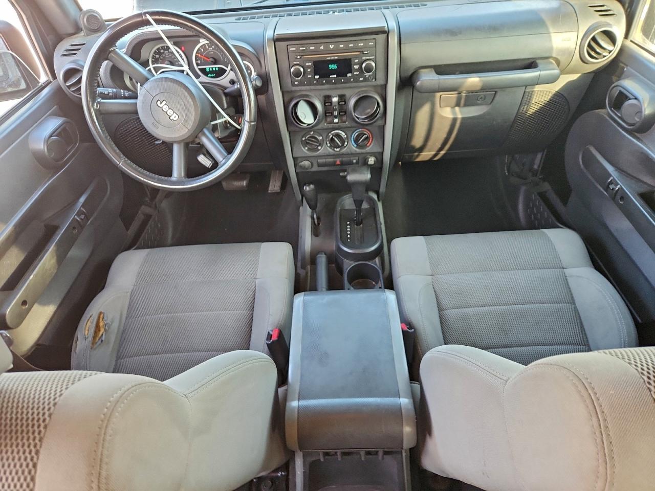 2007 Jeep Wrangler Sahara VIN: 1J4GA59157L220113 Lot: 93148055