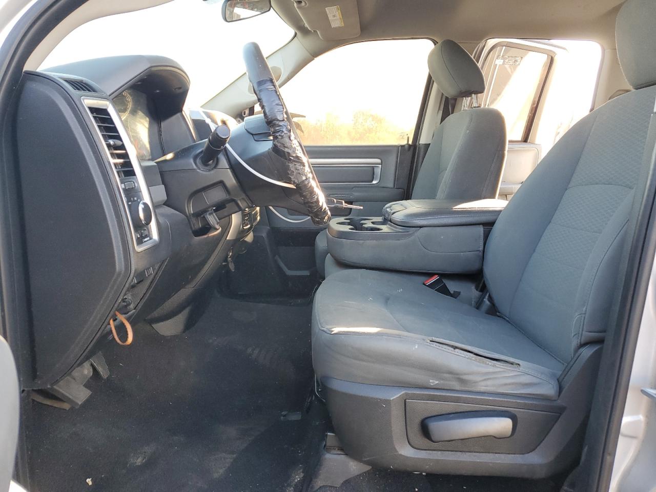 2018 Ram 1500 Slt VIN: 1C6RR7GG6JS319683 Lot: 91592945