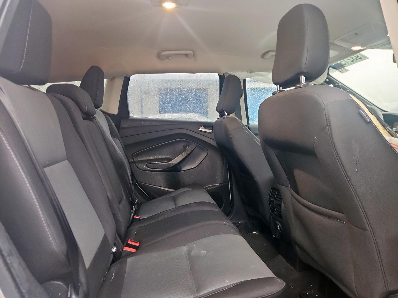 2018 Ford Escape Se VIN: 1FMCU0G98JUB48988 Lot: 93215895