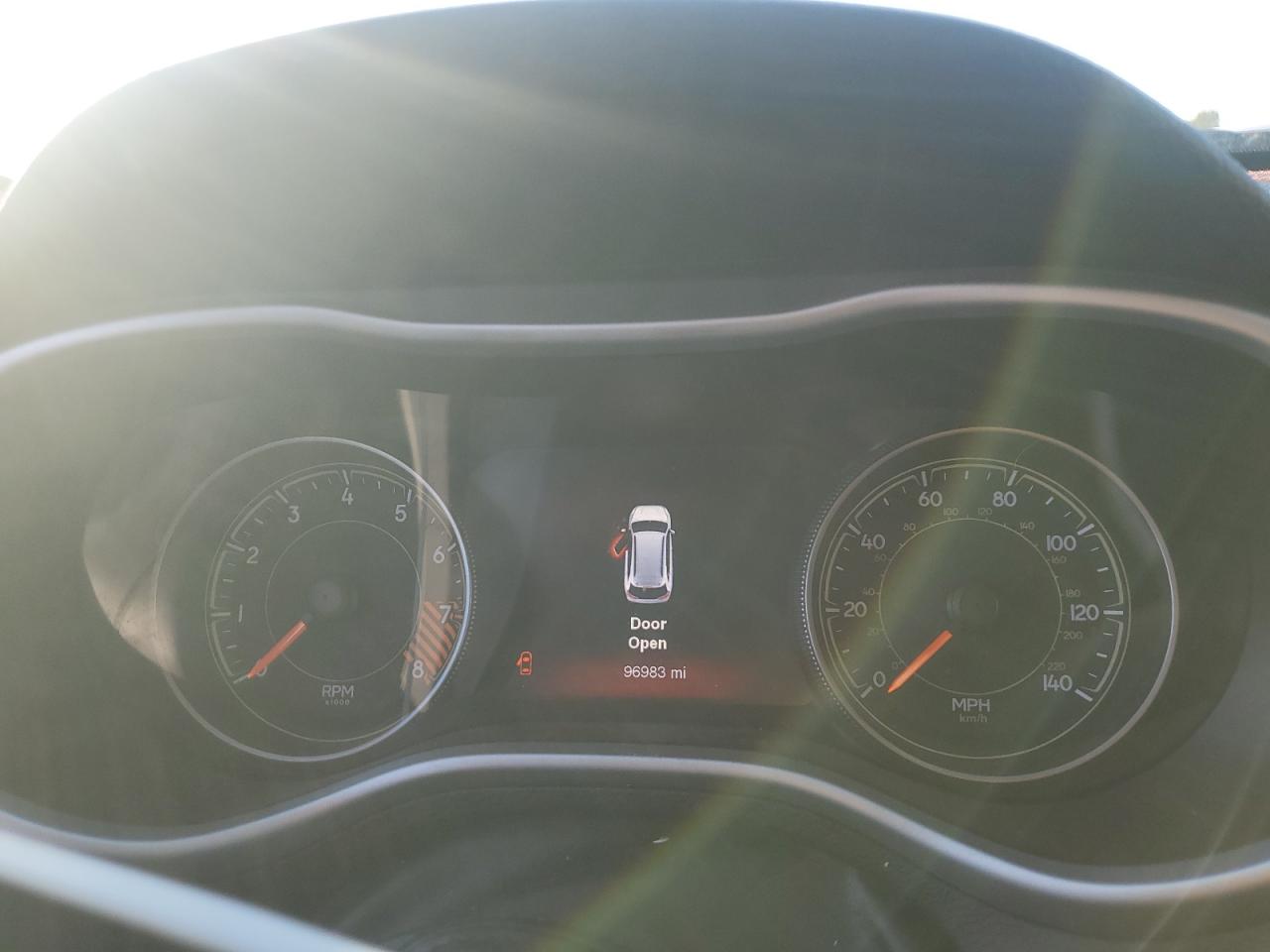 2015 Jeep Cherokee Trailhawk VIN: 1C4PJMBS1FW620170 Lot: 92619445