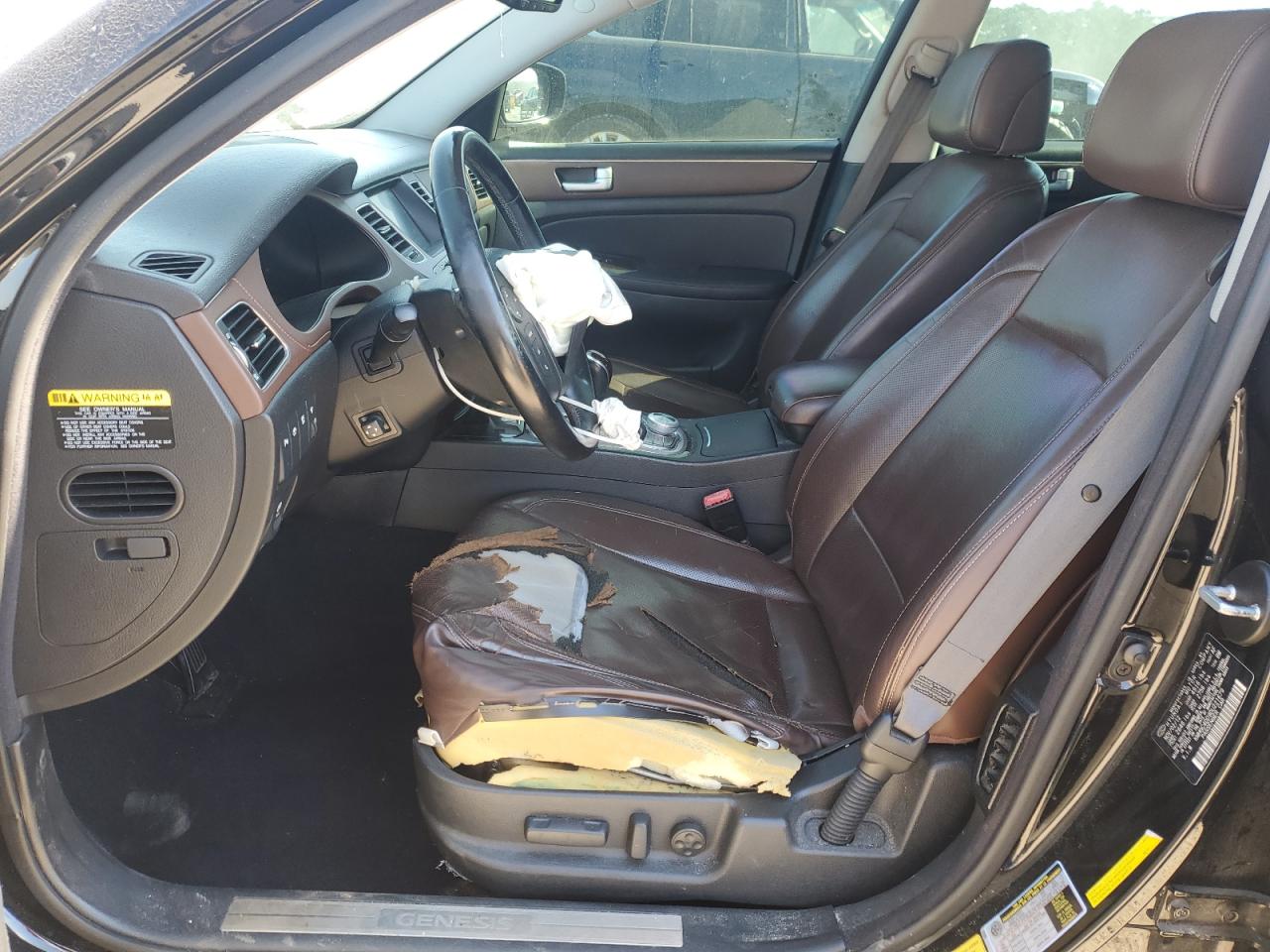 2013 Hyundai Genesis 3.8L VIN: KMHGC4DD9DU221679 Lot: 91192755