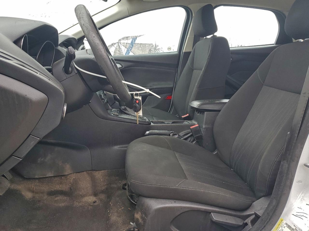 2017 Ford Focus Se VIN: 1FADP3K21HL232569 Lot: 94303965