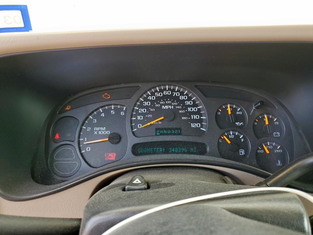 2003 Chevrolet Silverado C1500 VIN: 2GCEC19T031181870 Lot: 93446075