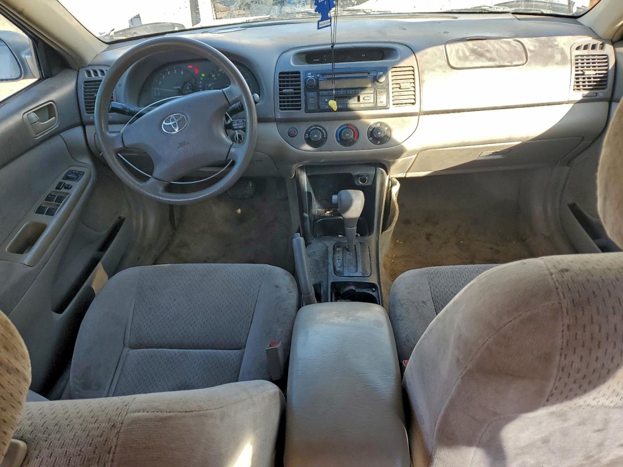 2003 Toyota Camry Le VIN: 4T1BE32K53U192308 Lot: 94190525