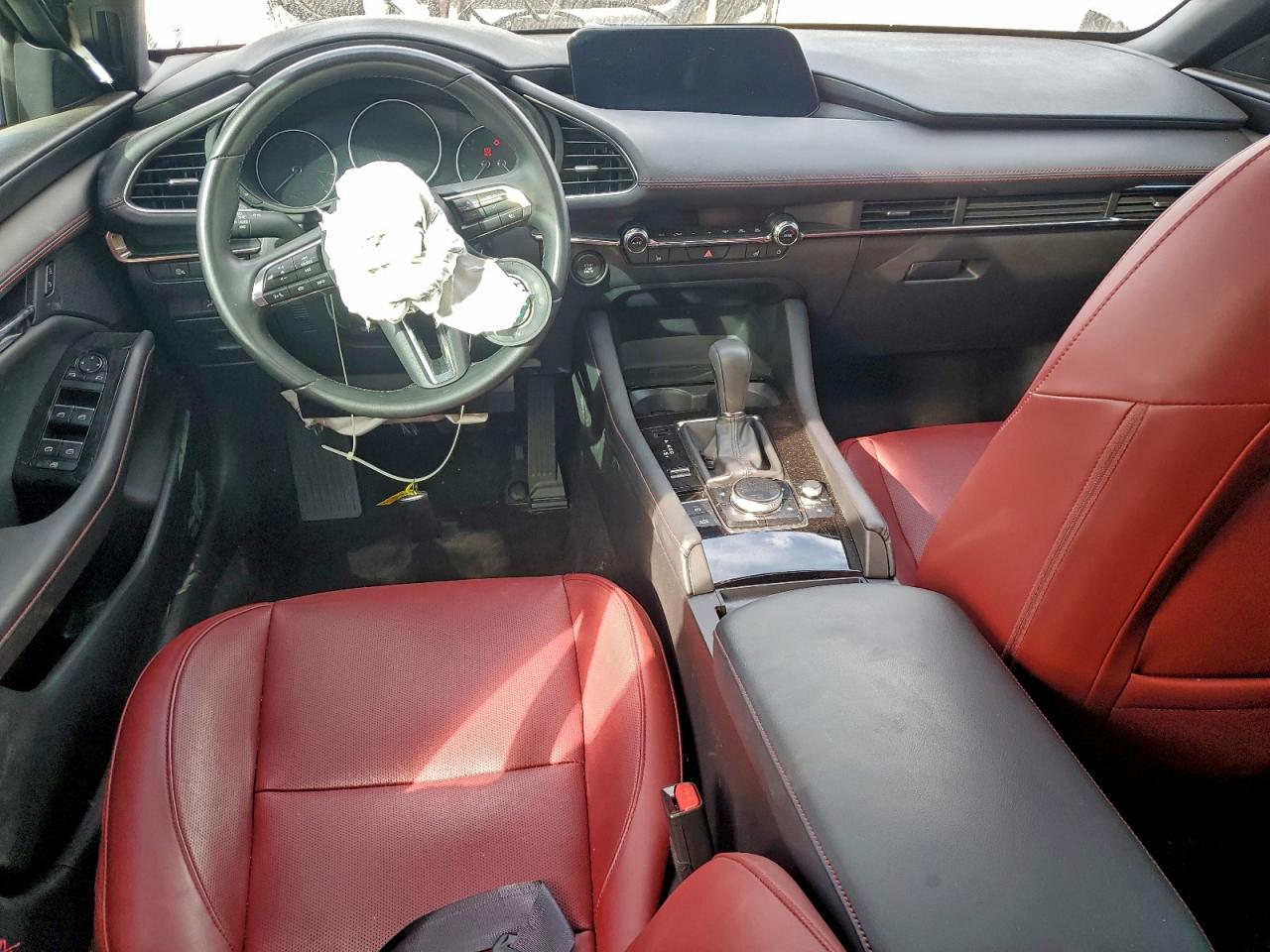 2024 Mazda 3 Preferred VIN: JM1BPBLM6R1718562 Lot: 93433675