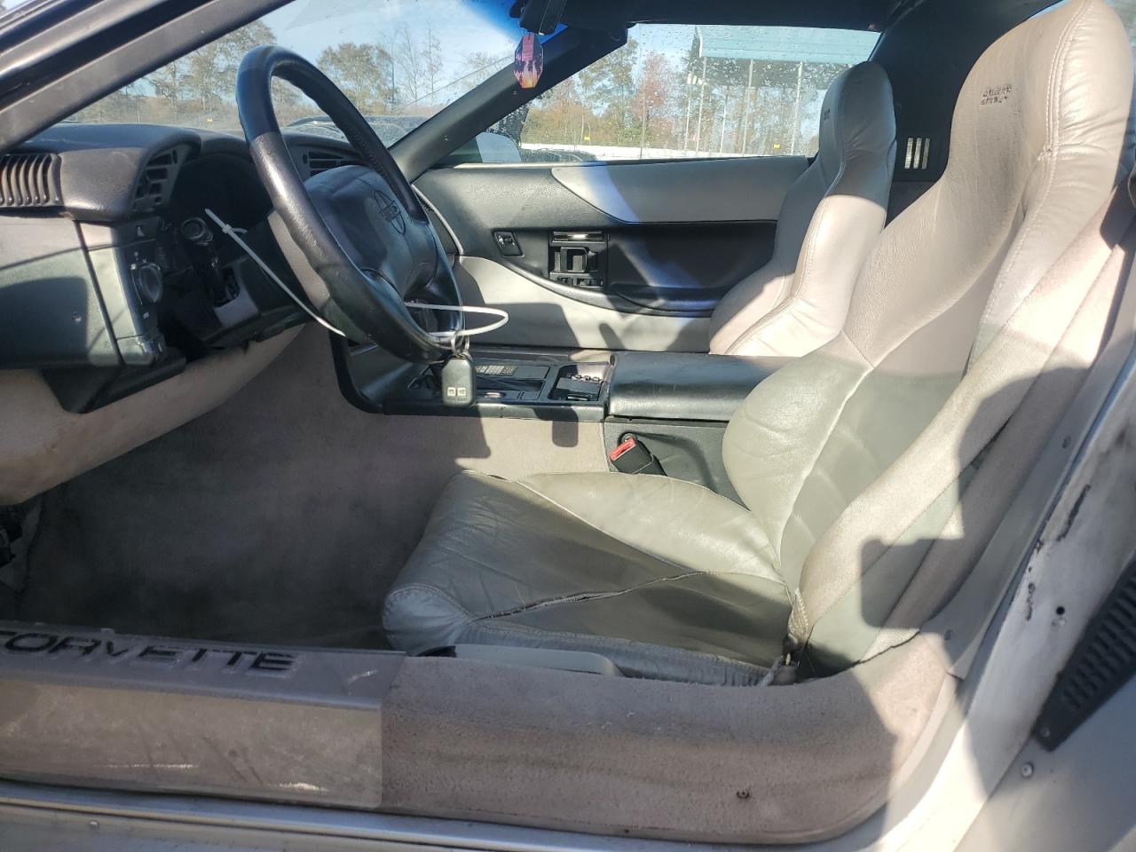 1996 Chevrolet Corvette VIN: 1G1YY22P5T5120006 Lot: 92677655