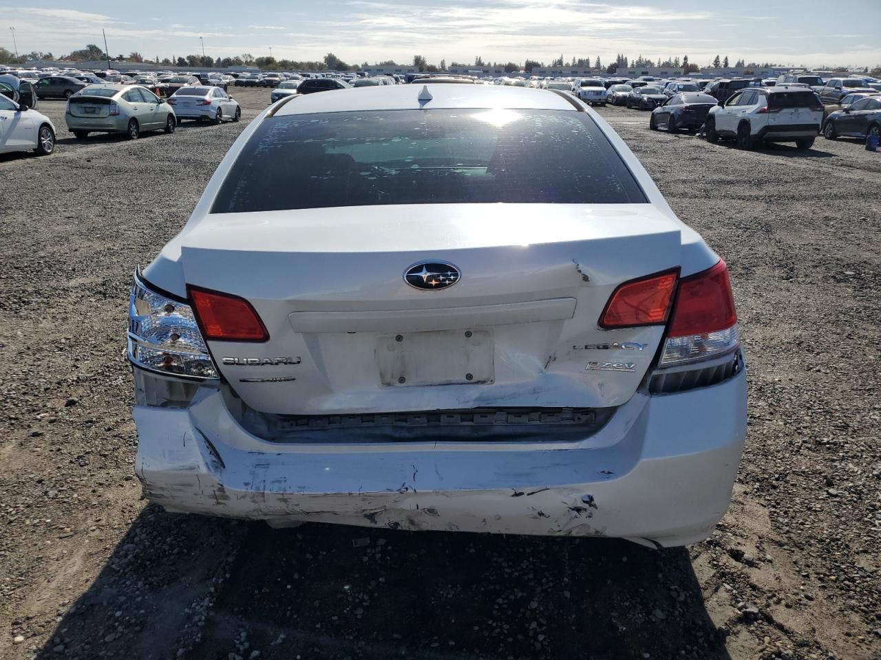 2013 Subaru Legacy 2.5I Limited VIN: 4S3BMBL68D3044566 Lot: 90951525