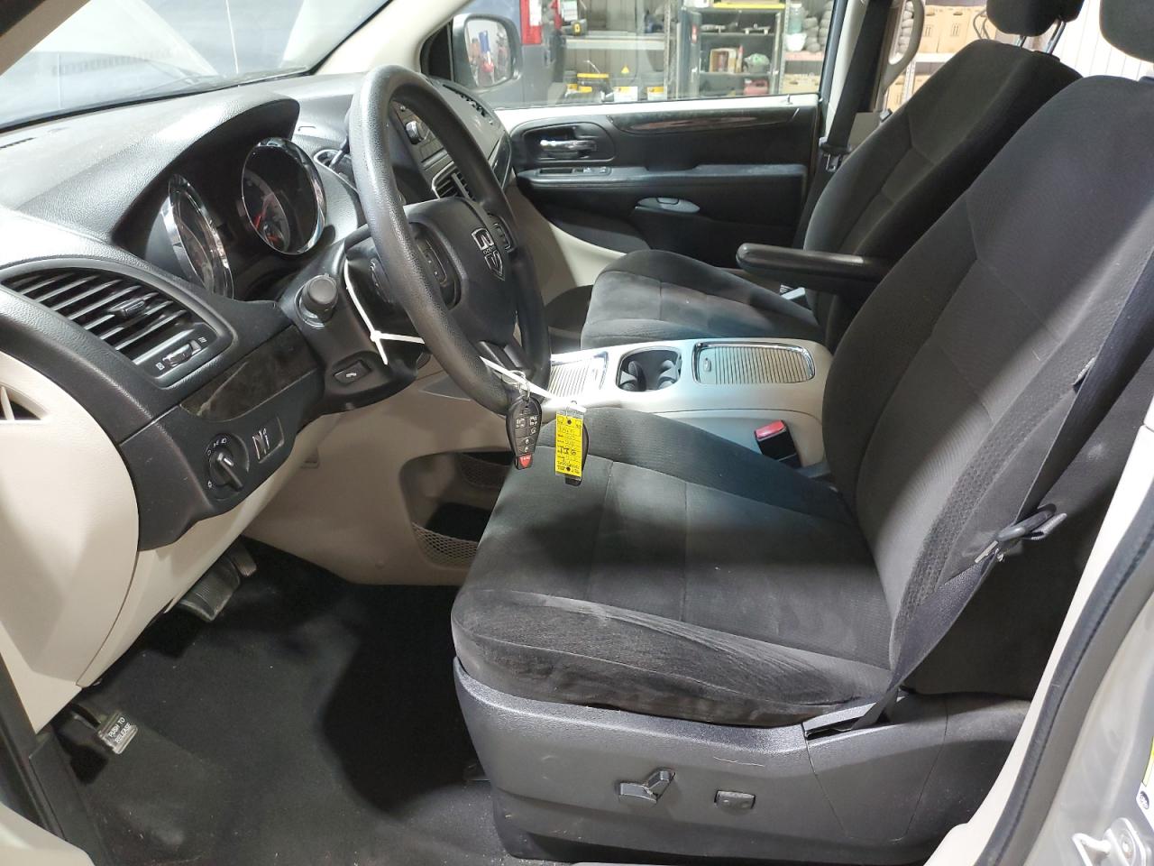 2013 Dodge Grand Caravan Sxt VIN: 2C4RDGCG5DR612056 Lot: 91090355