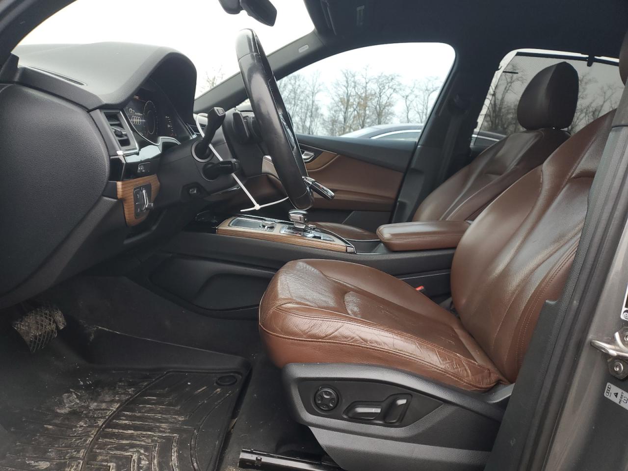 2017 Audi Q7 Premium Plus VIN: WA1LAAF78HD006065 Lot: 94052475