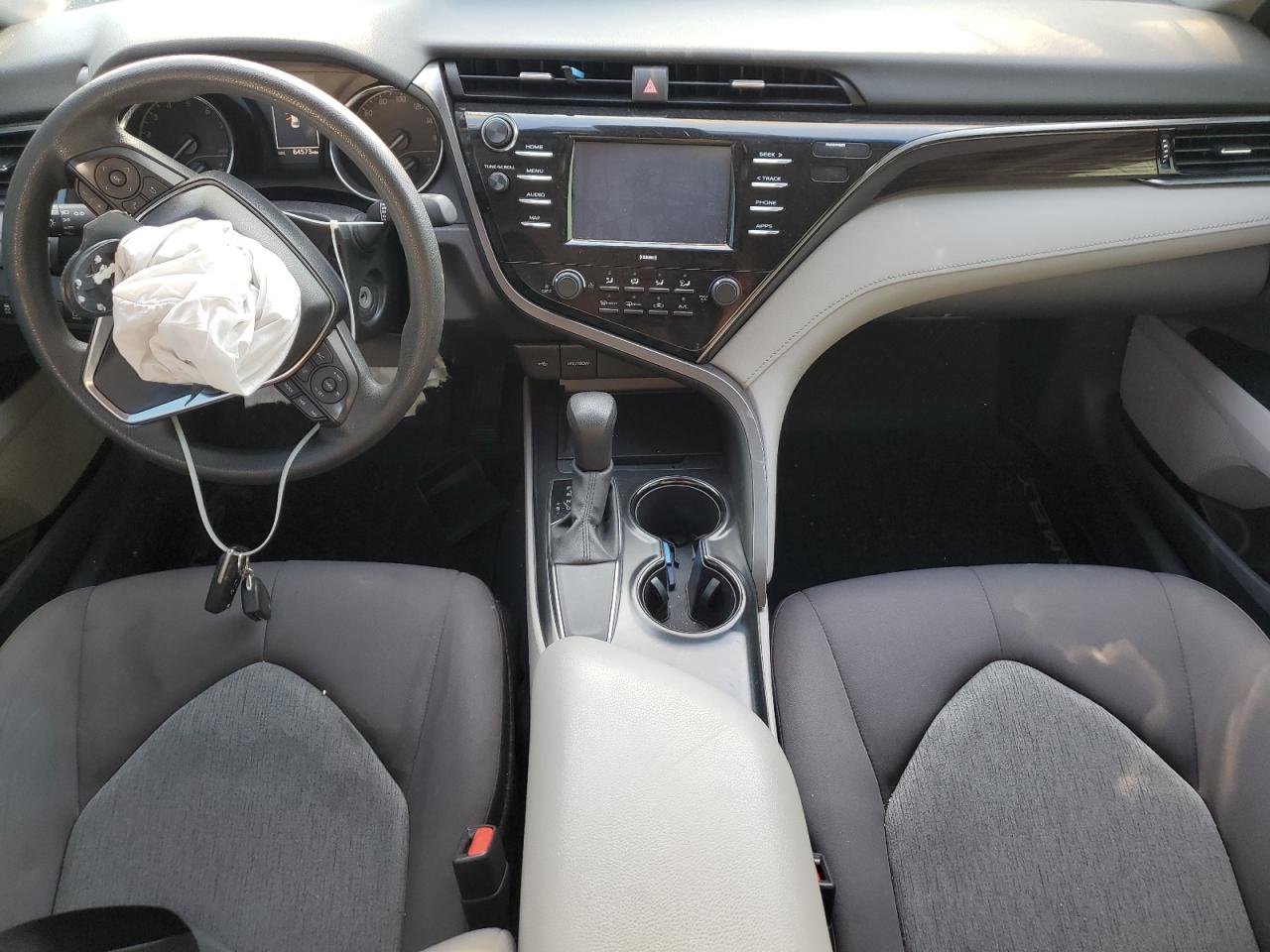 2020 Toyota Camry Le VIN: 4T1C11AK4LU895193 Lot: 85130525