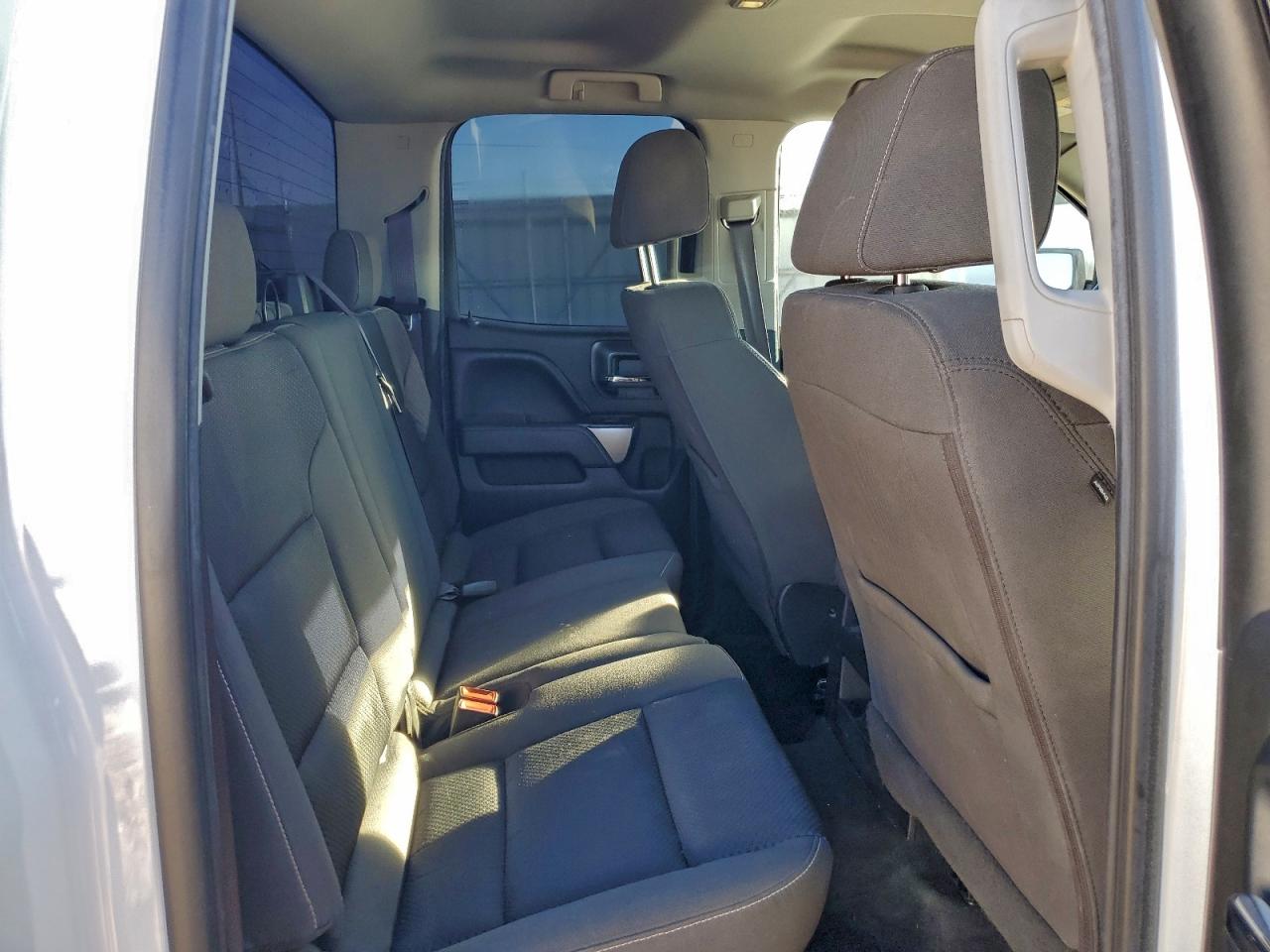 2017 Chevrolet Silverado C1500 Lt VIN: 1GCRCREC8HZ254181 Lot: 93049175