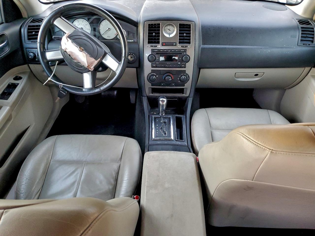 2005 Chrysler 300 Touring VIN: 2C3AA53G45H180372 Lot: 94034495