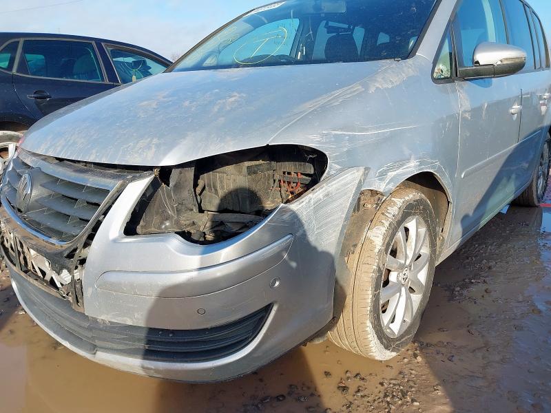 2010 VOLKSWAGEN TOURAN 1.9 TDI MATCH 5DR