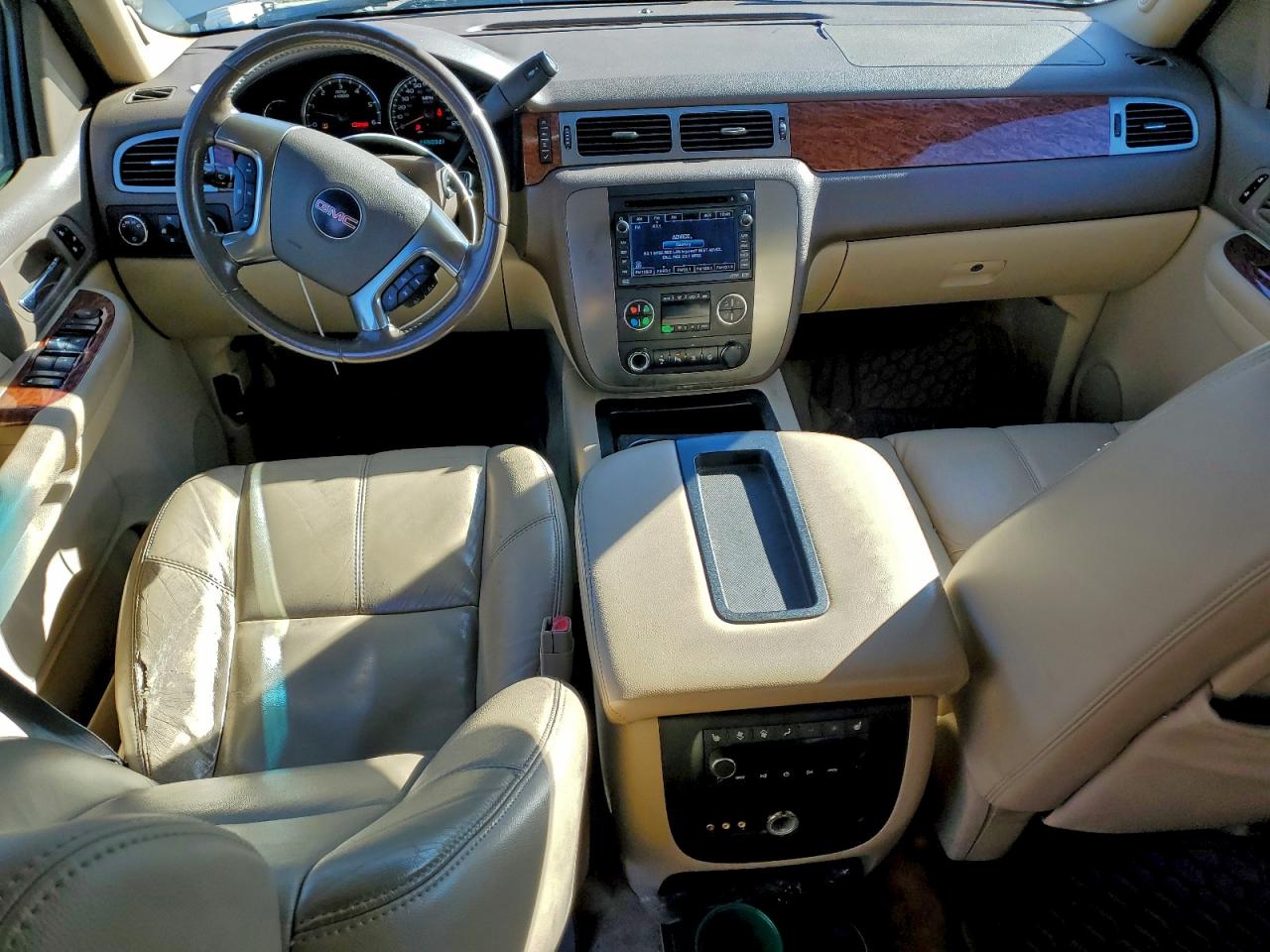 2007 GMC Yukon Xl K1500 VIN: 1GKFK16357J386404 Lot: 92977095