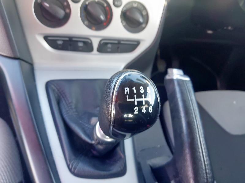 2013 FORD FOCUS 1.6 TDCI 115 ZETEC NAVIGATOR 5DR