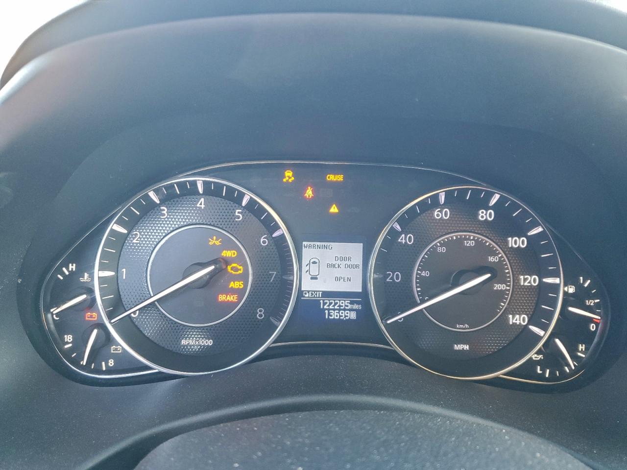 2018 Nissan Armada Sv VIN: JN8AY2NC2J9552063 Lot: 94593715