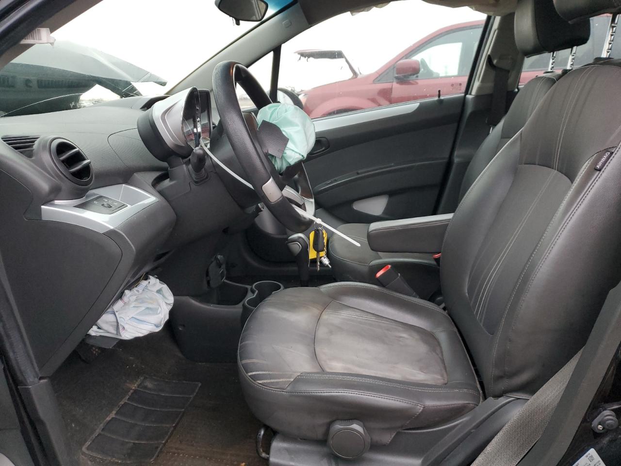 2015 Chevrolet Spark Ls VIN: KL8CB6S90FC708691 Lot: 93368175