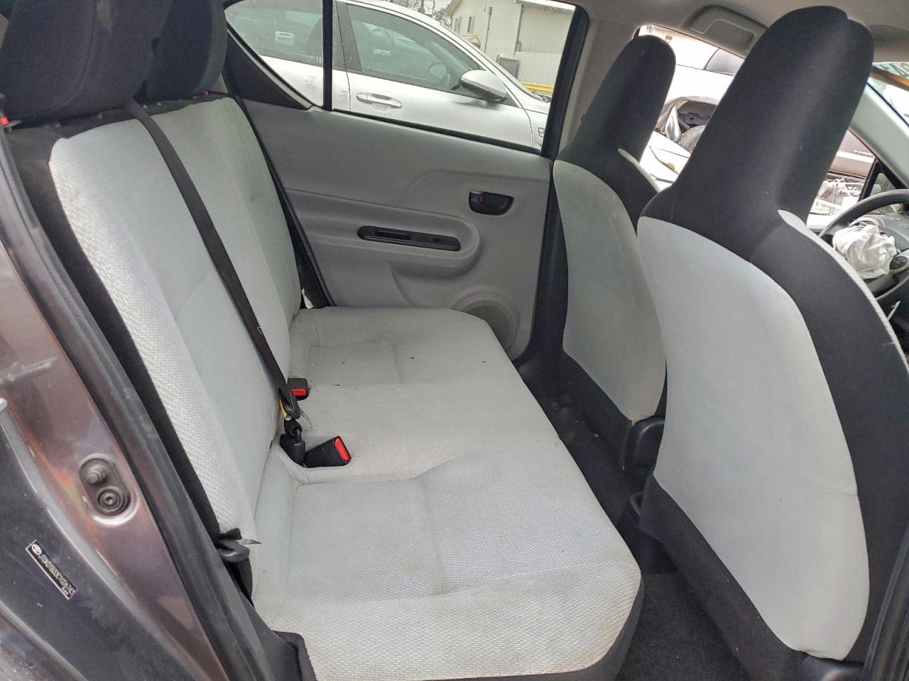 2012 Toyota Prius C VIN: JTDKDTB33C1026743 Lot: 93622415