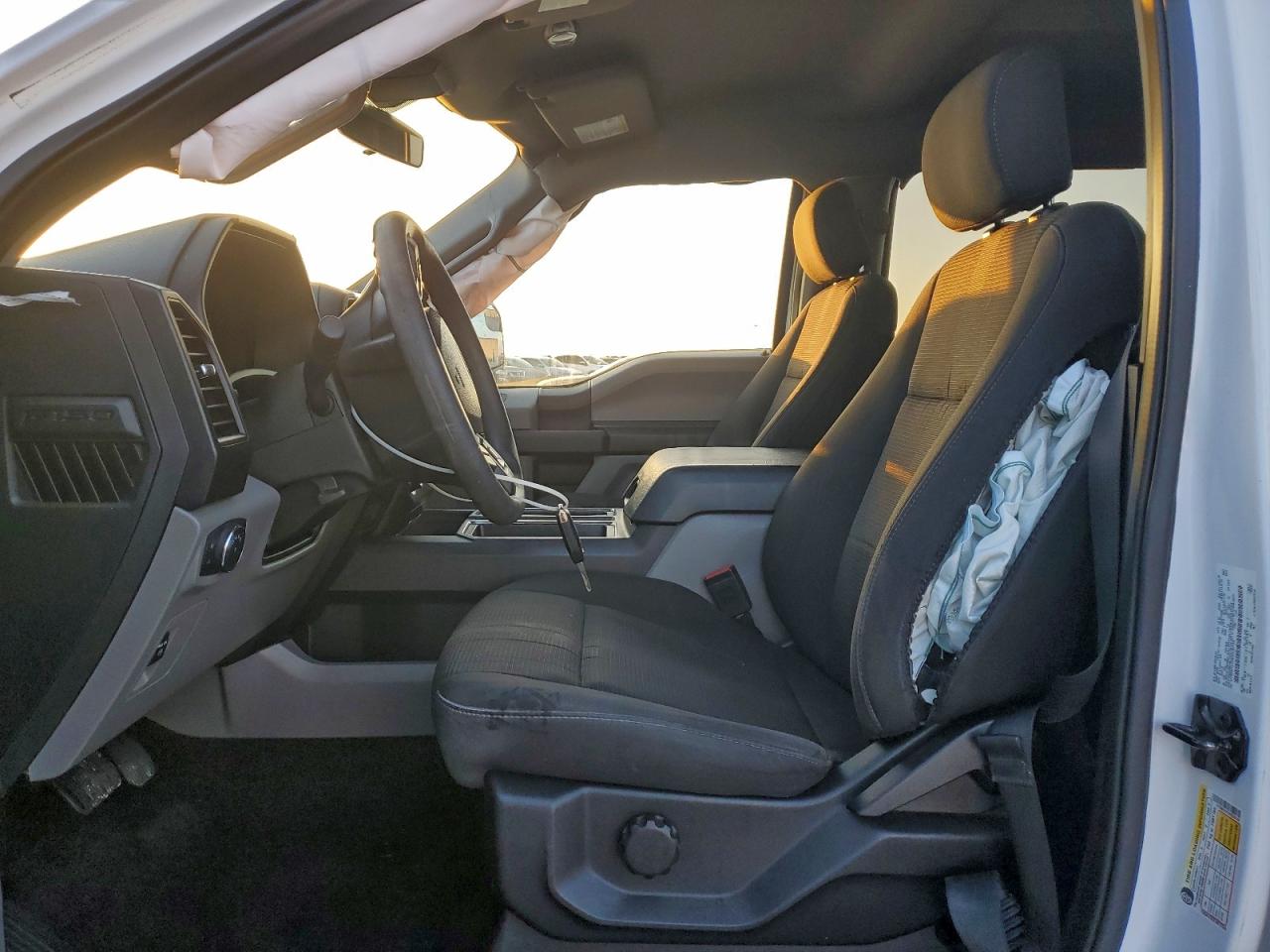 2019 Ford F150 Supercrew VIN: 1FTEW1CP5KKC30126 Lot: 94245835