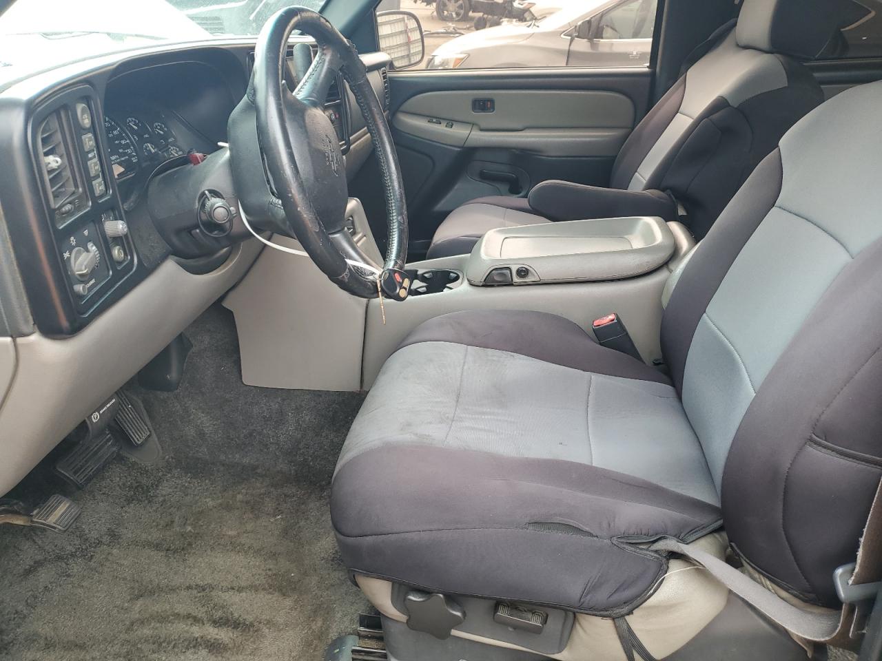 2002 Chevrolet Tahoe K1500 VIN: 1GNEK13T92R144339 Lot: 91679825