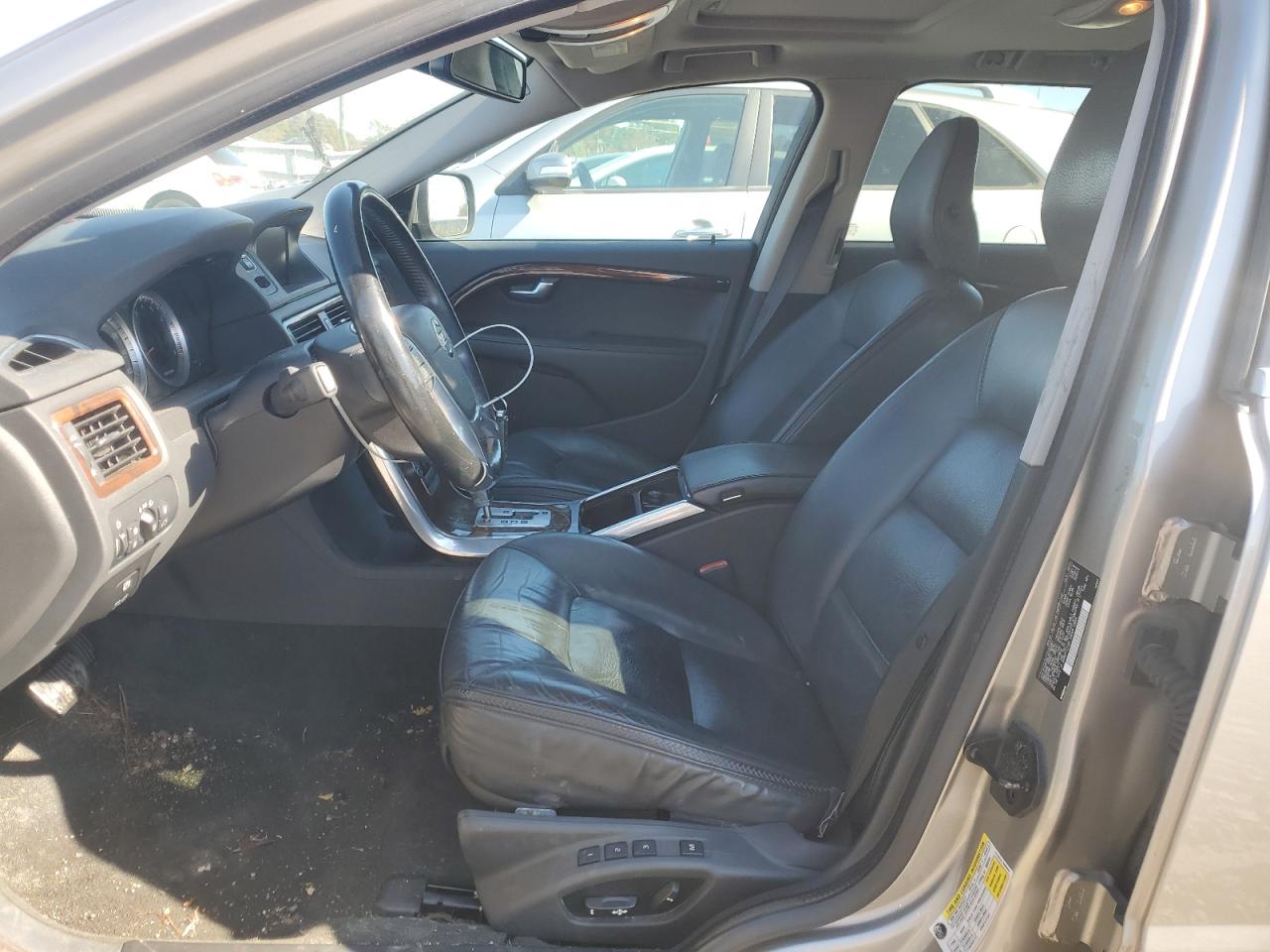 2012 Volvo Xc70 3.2 VIN: YV4952BL8C1122161 Lot: 91928035