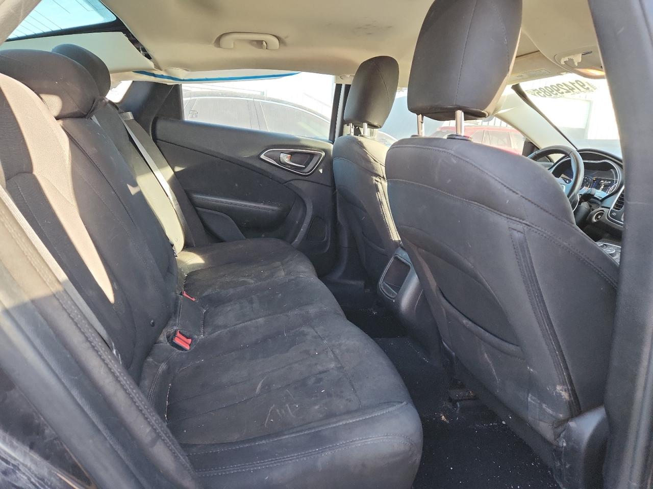 2015 Chrysler 200 Limited VIN: 1C3CCCAB8FN706512 Lot: 91429985