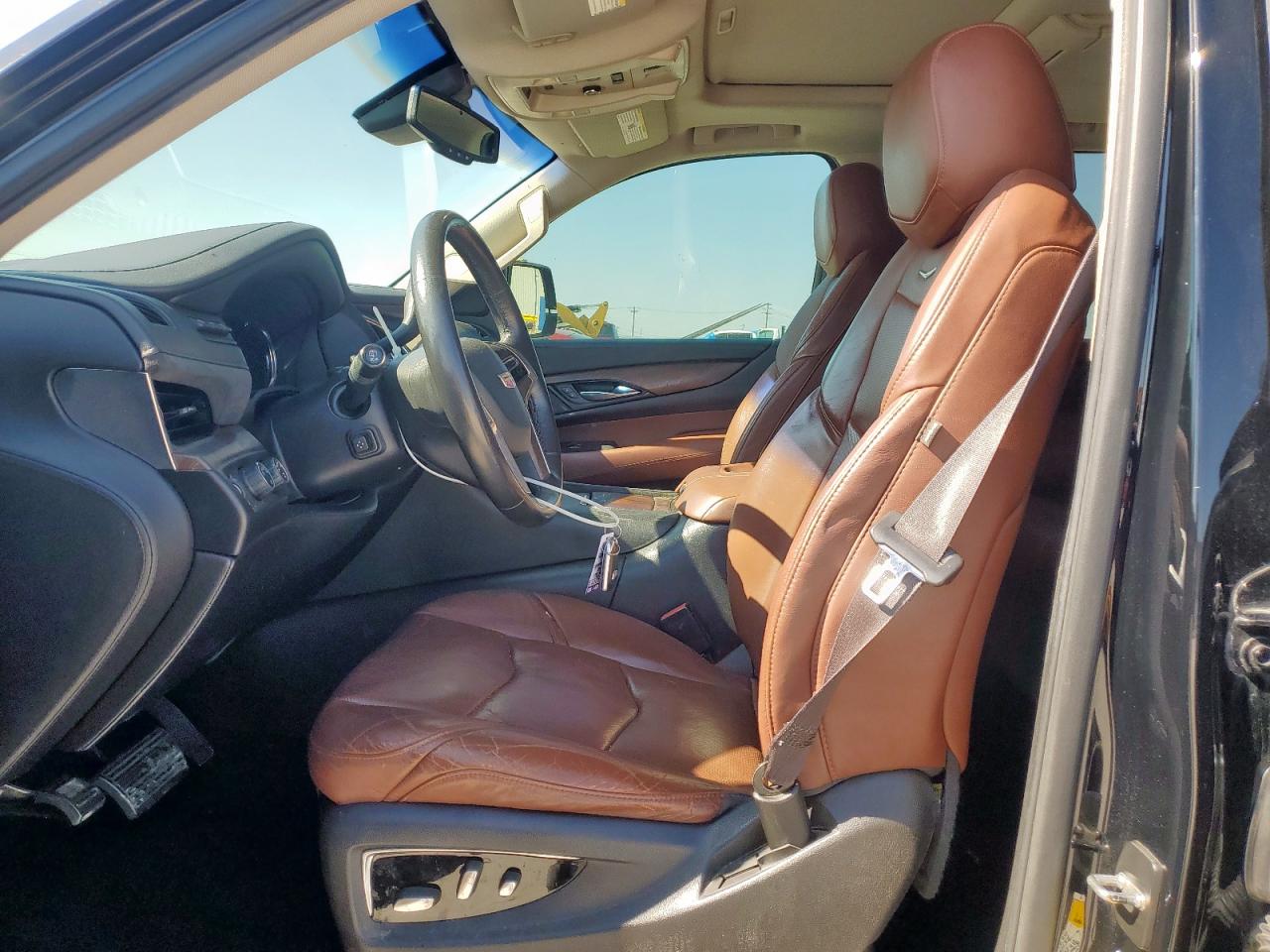 2016 Cadillac Escalade Luxury VIN: 1GYS4BKJ0GR273275 Lot: 92077465