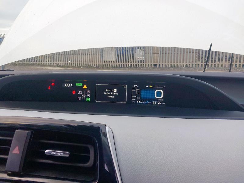 2017 TOYOTA PRIUS T4 VVT-I CVT 