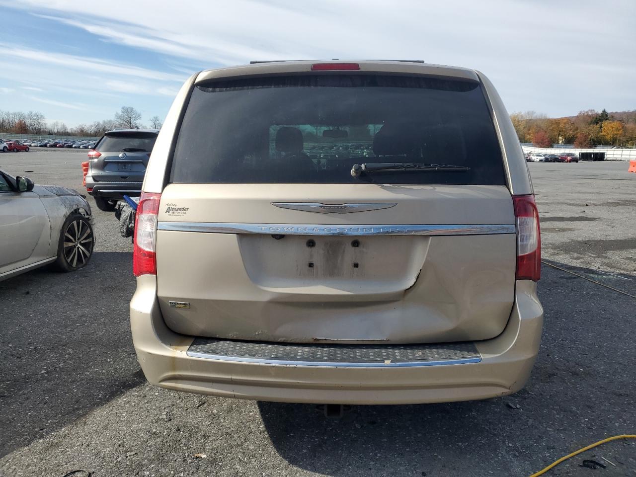 2014 Chrysler Town & Country Touring VIN: 2C4RC1BG1ER160092 Lot: 93050505