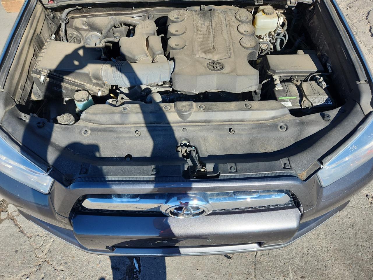 2011 Toyota 4Runner Sr5 VIN: JTEBU5JR5B5058825 Lot: 91307655