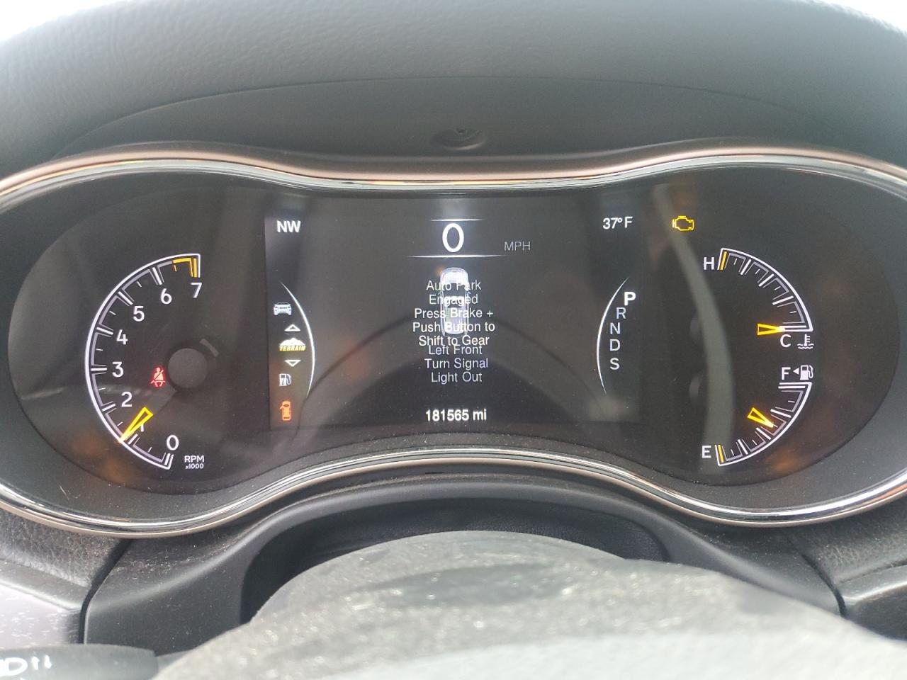 2015 Jeep Grand Cherokee Limited VIN: 1C4RJFBG2FC752386 Lot: 93498755