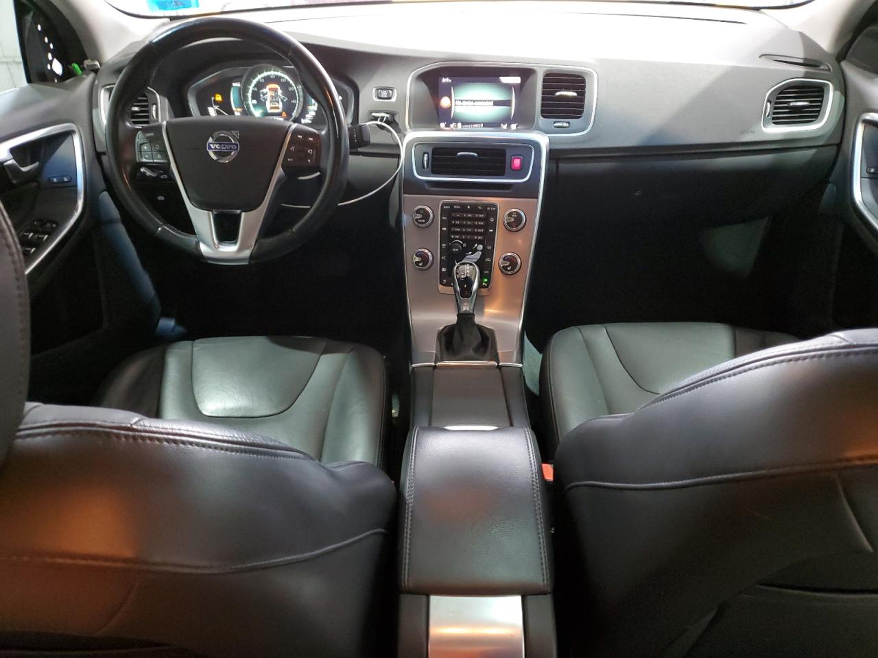 2018 Volvo S60 Inscription VIN: LYV402TK7JB157605 Lot: 90667485