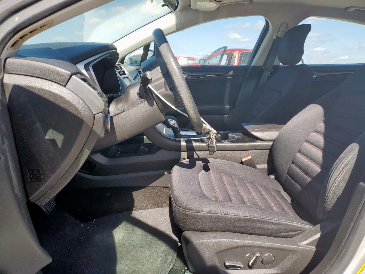 2014 Ford Fusion Se VIN: 3FA6P0H7XER164196 Lot: 91995615