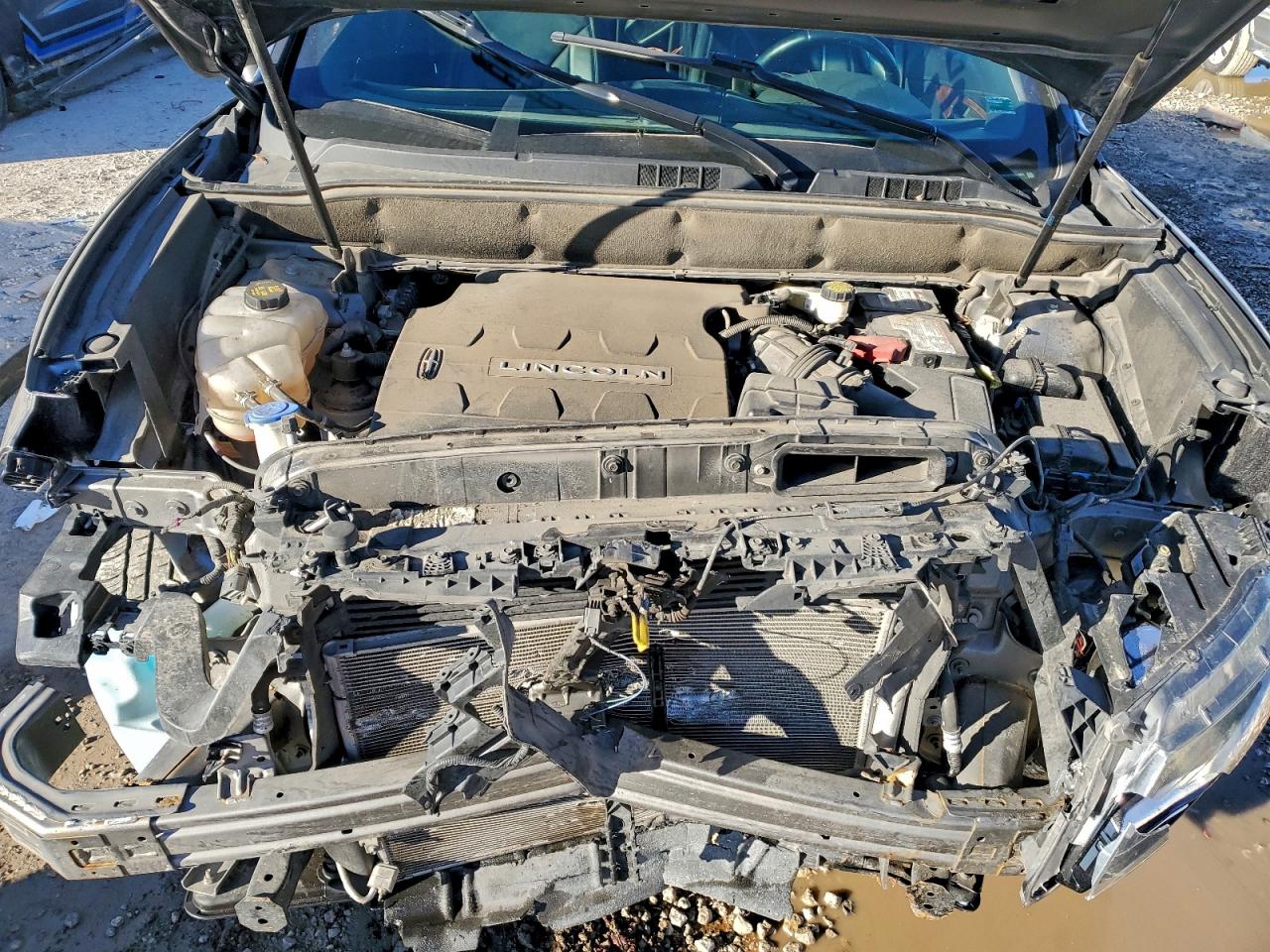 2017 Lincoln Mkx Reserve VIN: 2LMPJ8LR7HBL40471 Lot: 94246105