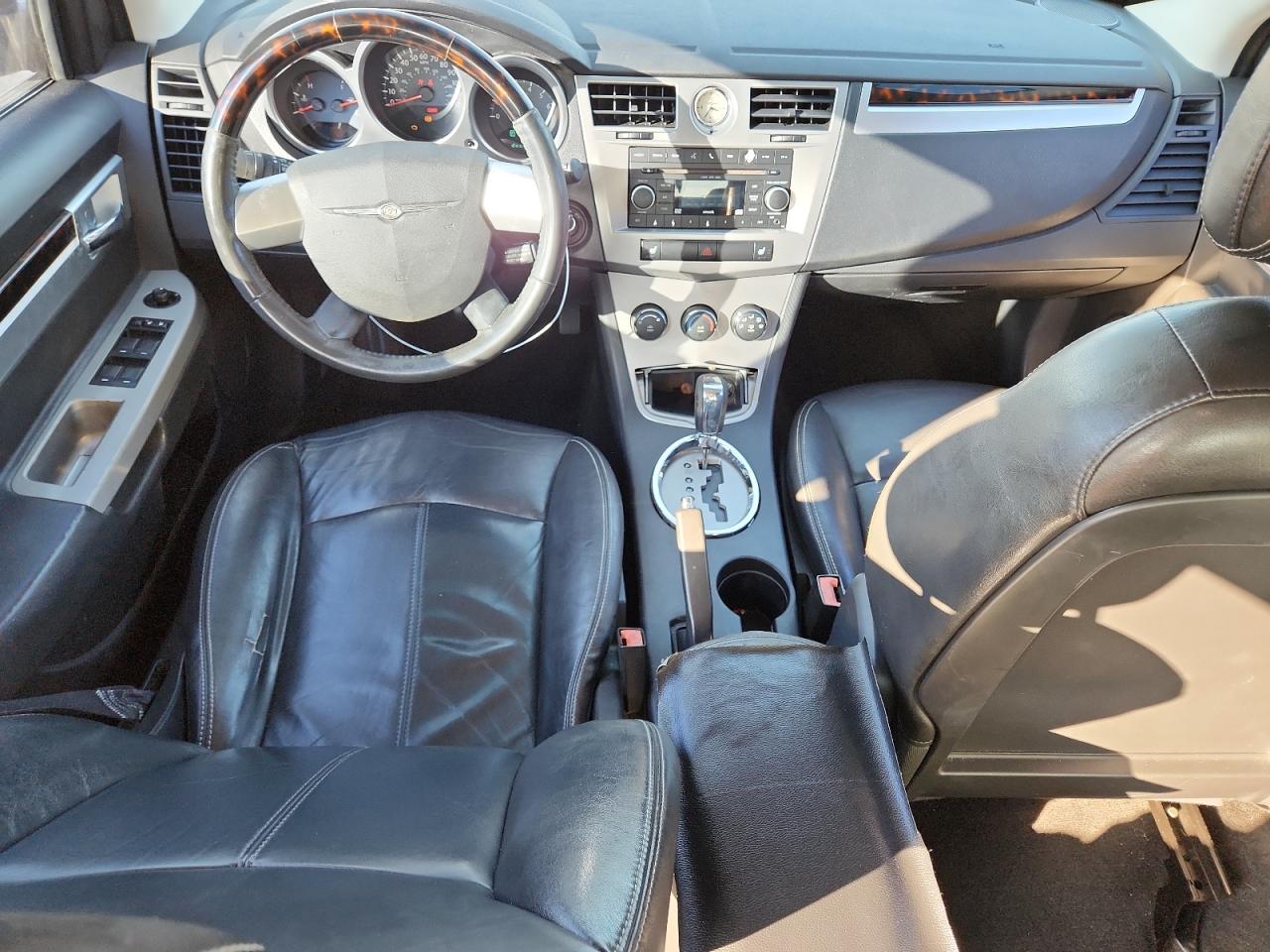 2010 Chrysler Sebring Limited VIN: 1C3CC5FB1AN229774 Lot: 93434775