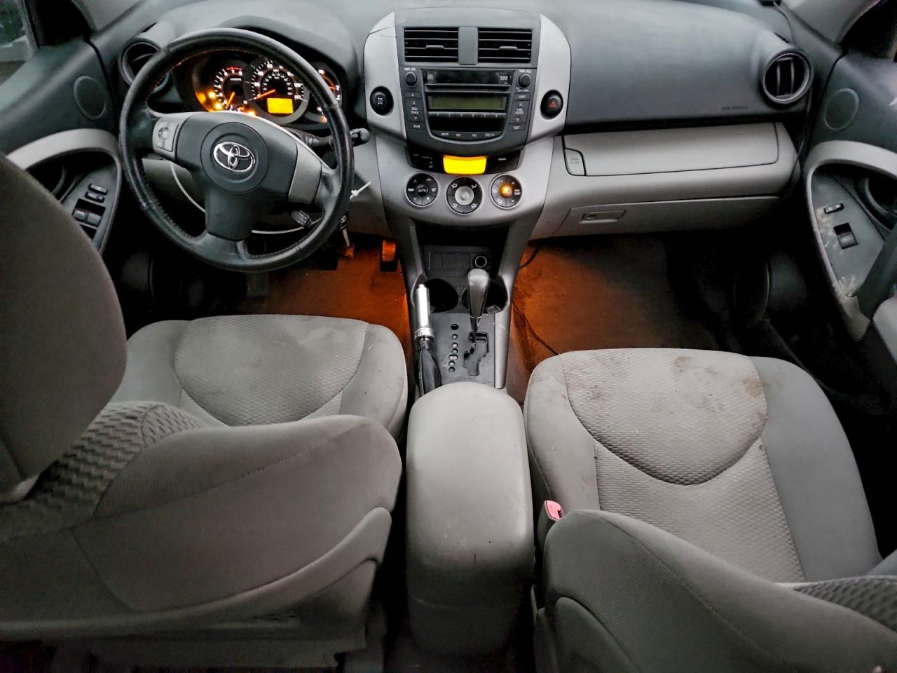 2008 Toyota Rav4 Limited VIN: JTMBD31V985215142 Lot: 93232315