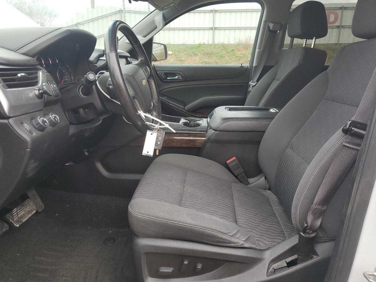 2017 Chevrolet Suburban K1500 Ls VIN: 1GNSKGKC2HR359268 Lot: 91781165