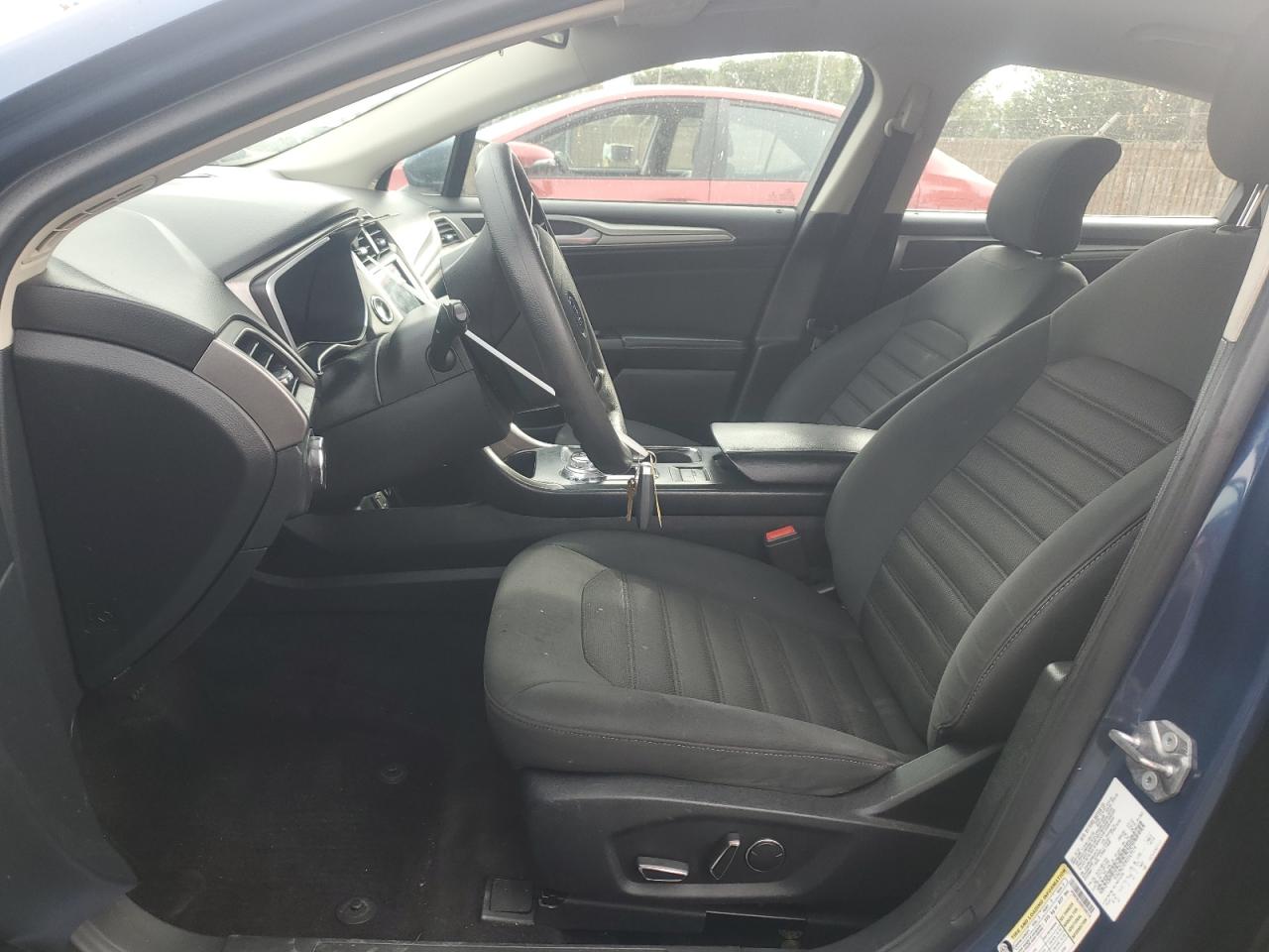 2019 Ford Fusion Se VIN: 3FA6P0LU2KR169174 Lot: 92080145