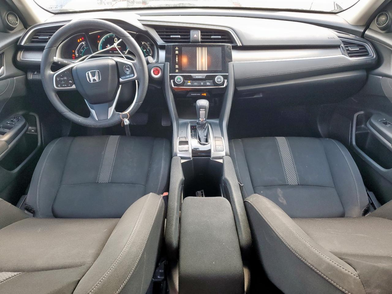 2018 Honda Civic Ex VIN: 19XFC2F77JE013497 Lot: 92830345