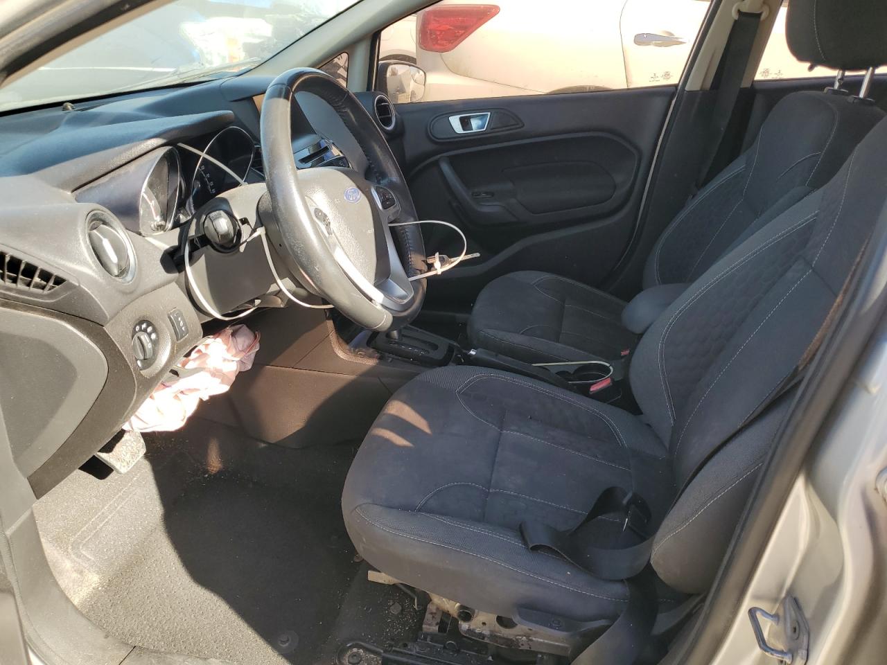 2014 Ford Fiesta Se VIN: 3FADP4EJ2EM117384 Lot: 90797925