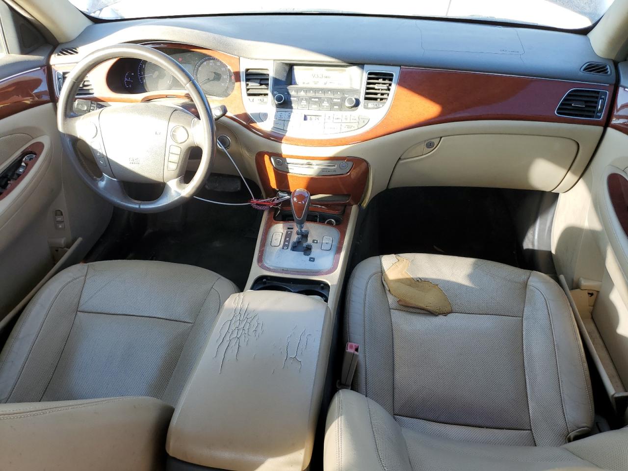 2013 Hyundai Genesis 3.8L VIN: KMHGC4DD4DU220794 Lot: 92636875